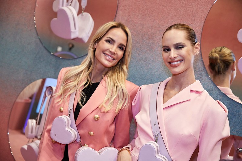 Zimány Linda is ellátogatott Molnár Nini különleges bemutatójára számos más hazai hírességgel együtt