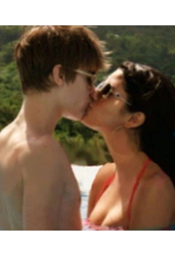 justin bieber, selena gomez