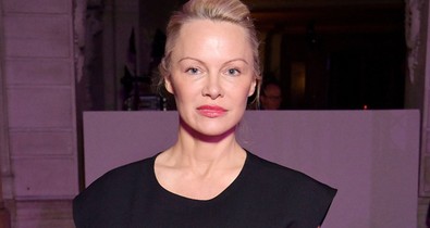 Felismered? A ´90-s évek szexikonja, Pamela Anderson sosem volt ilyen visszafogott
