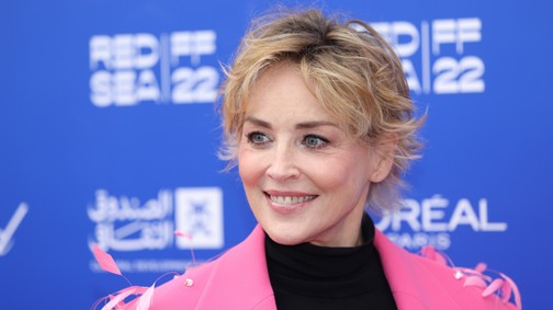 Sharon Stone halálos fenyegetést kapott, pedig csak jót akart
