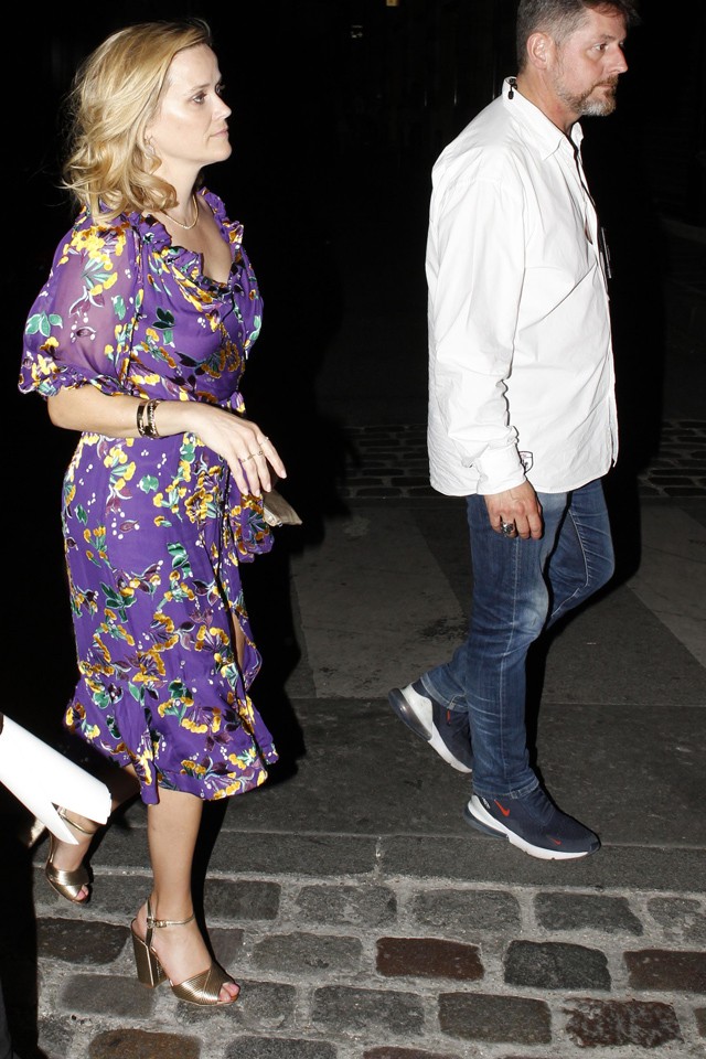 Óriási volt a sztárfelhozatal Zoe Kravitz esküvőjén Párizsban