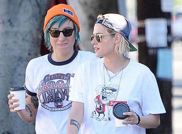 kristen stewart, alicia cargile, leszbikus, barátnő, új barátnő, alkonyat, csók, csókolóznak