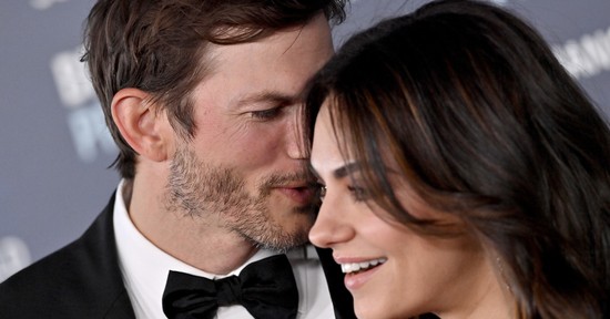 Mila Kunis és Aston Kutcher közel három év után tértek vissza a vörös szőnyegre, és szerelmesebbek mint valaha 