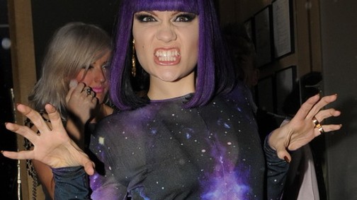 Tevepatájával sokkolt a fiatal popsztár!