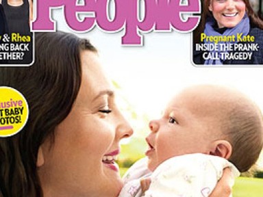 Újszülött kislányával a címlapon Drew Barrymore