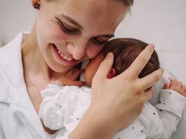 Tantárgy lett abból, ahogy szegedi egyetemisták a magukra hagyott újszülötteken segítenek