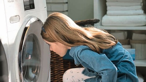 Mosni és mosószert adagolni mindenki tud. Tökéletesen csak a Miele