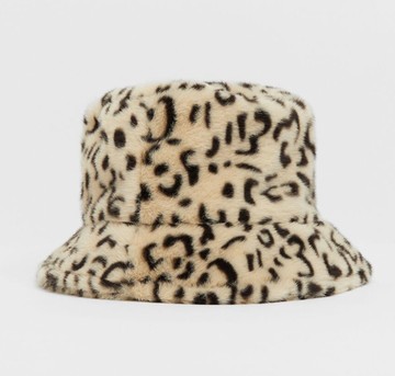 Leopárdmintás BERSHKA 5995 Ft