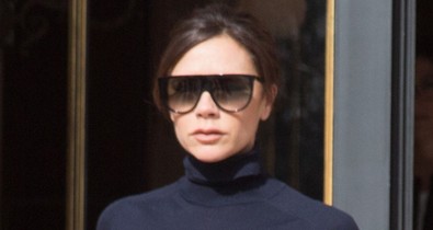 Mi van itt? Victoria Bekcham nagyon rákapott a cicivillantásra