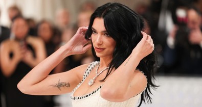 Dua Lipa bikinije a legextrémebb, amit valaha láttunk