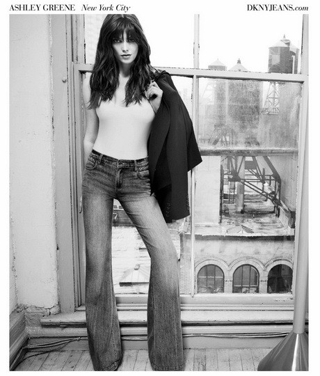 dkny-greene-nagy-d00010BFE74a54503f7dc.jpg