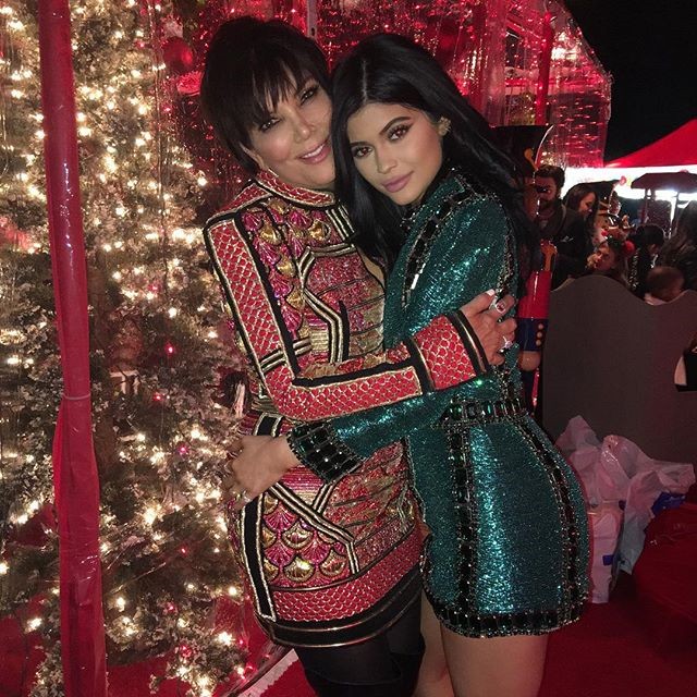 Csillogó anya csillogó lánya: Kris Jenner és Kylie.