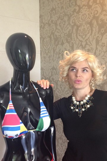 Jagasics Hedvig, a Sugarbird tervezője született csábos Marilyn.