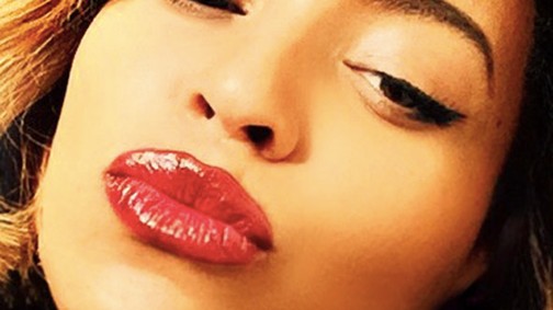 Beállt a sorba! Puffasztott ajkakkal Beyoncé