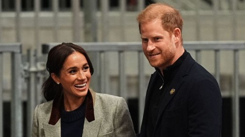 Meghan Markle és Harry herceg testbeszéde megváltozott, ez a gesztus leplezte le őket