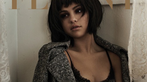 Selena Gomez szexi parókában a Flaunt magazinban