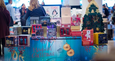 Karácsonyi bevásárlás a reptéren? Próbáld ki!