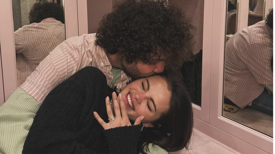 Selena Gomez és Benny Blanco eljegyezték egymást