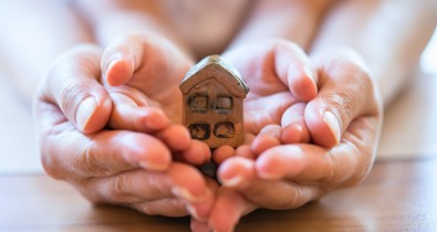 Ha támogatást vagy támogatott hitelt keresel otthonteremtéshez, illetve gyermekvállaláshoz, akkor több lehetőséged is van - szakértővel beszélgettünk, hogy tisztába kerülj a a pénzügyi lehetőségeiddel