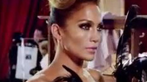 J.Lo tényleg tudja, hogyan kell élni! - A Live it up és a divat