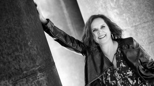 Feuer Yvette hisz a személyes színház közösségi erejében