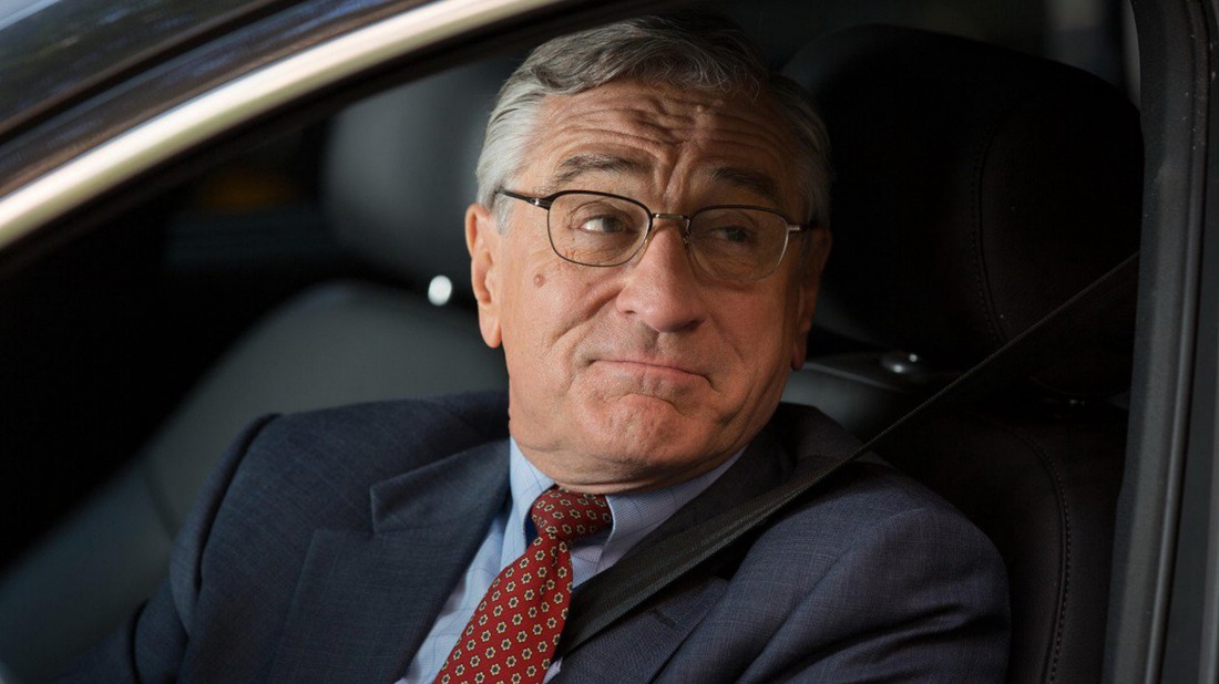 Robert De Niro A kezdő című filmben egy hetvenes özvegyet alakít, aki bebizonyítja, hogy igenis van helye egy multinál - ez nem kell, hogy fikció maradjon