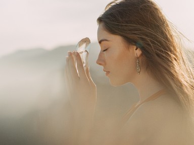 Ezek a Rák jegyűek kristályai