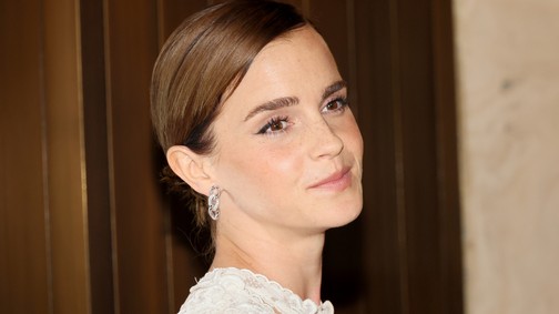 Emma Watson élete egyik legszebb ruhájában tért vissza, ráadásul Vilmos herceg oldalán