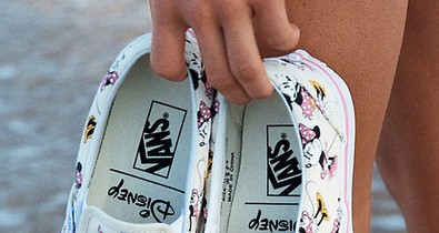 Azonnal KELL: VANS x Disney ´Young at Heart´