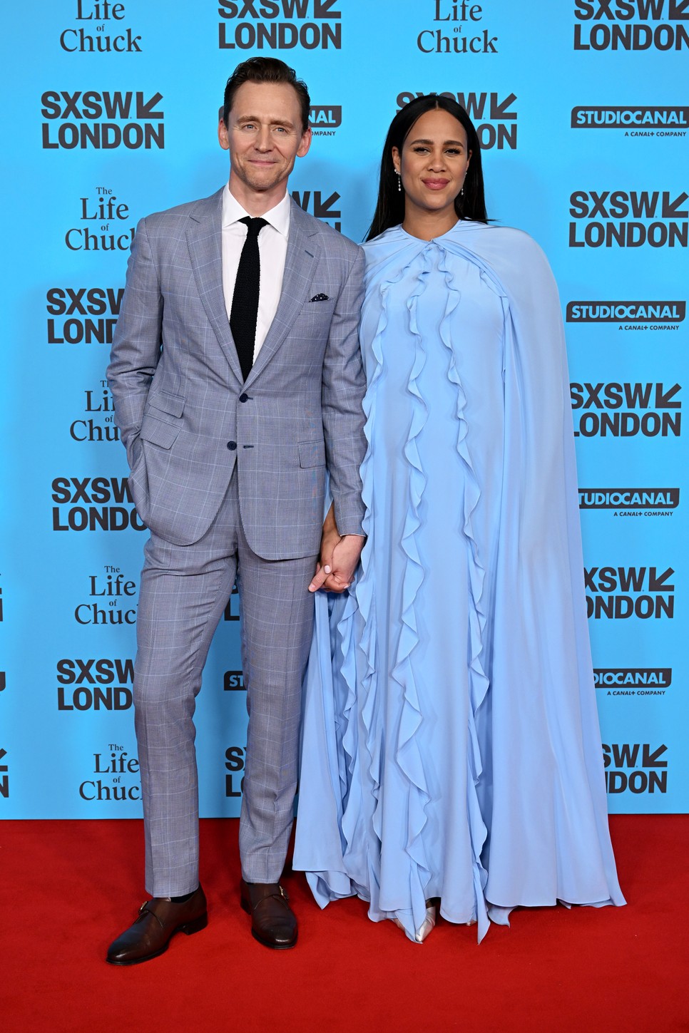 Tom Hiddleston és párja, Zawe Ashton második gyermeküket várják