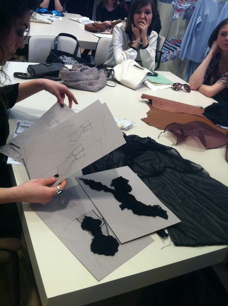 Már kezdenek alakulni a döntőre a fehérneműk...