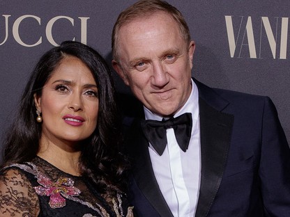 Salma Hayek férje 100 millió eurót adományoz a Notre-Dame újjáépítésére