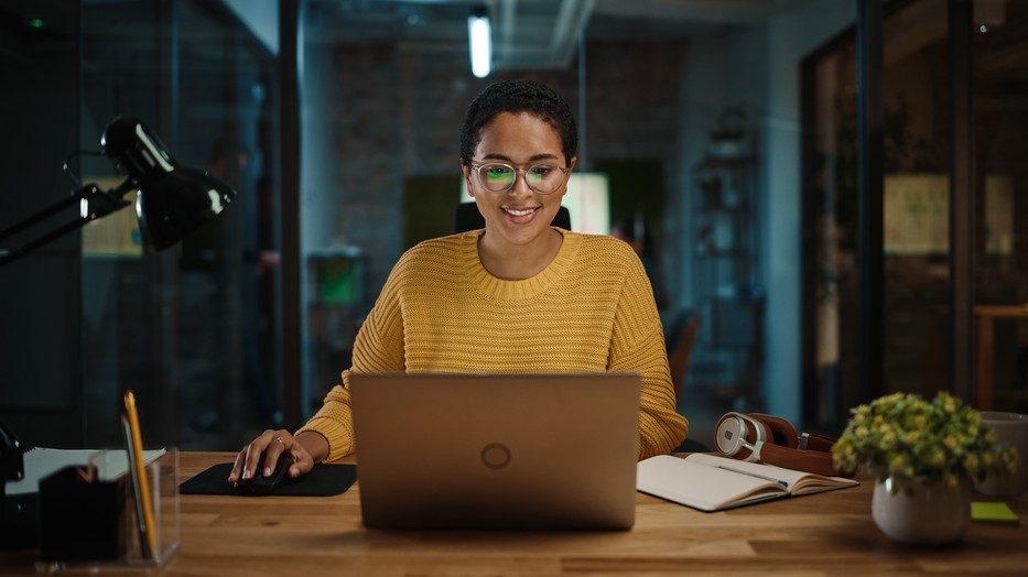 5 szokás, ami árt a szemnek, és valószínűleg te is csinálod