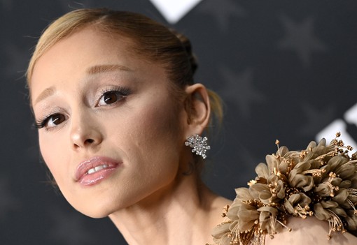 Ariana Grande álomszép medúzának, Nicole Kidman mindenki főnökének öltözött: íme 12 felejthetetlen ruha a Critics Choice Awards díjátadóról