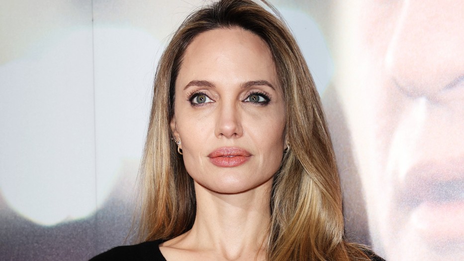 Angelina Jolie-ra szinte alig ismertünk rá friss fotóin