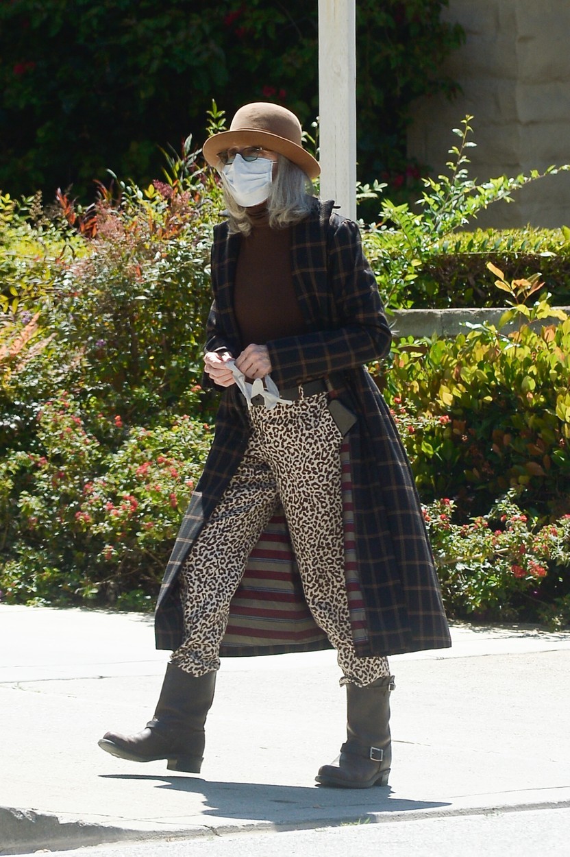 A legkúlabb karanténstílust Diane Keaton szolgáltatja