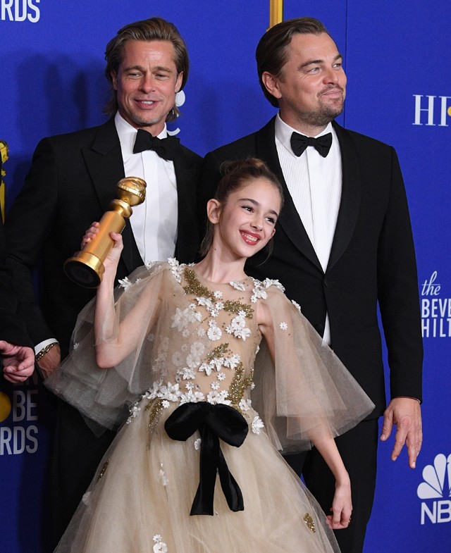 Julia Butters és Brad Pitt és Leonardo DiCaprio