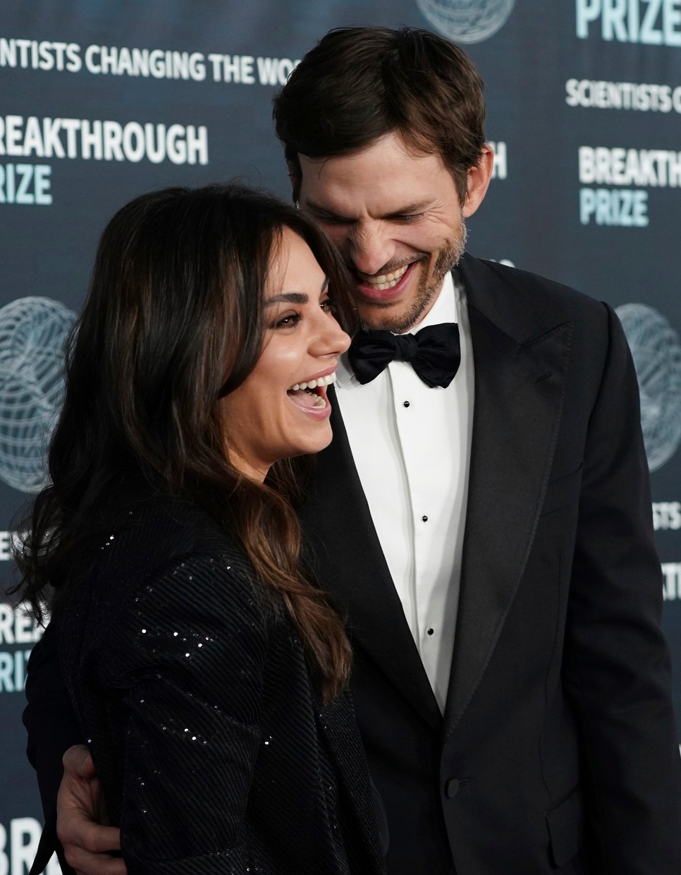 Ashton Kutcher és Mila Kunis kapcsolata nem szokványosan indult