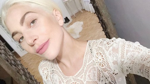 Meglátod Lady Gaga nyári ruháját és azonnal meg akarod venni!