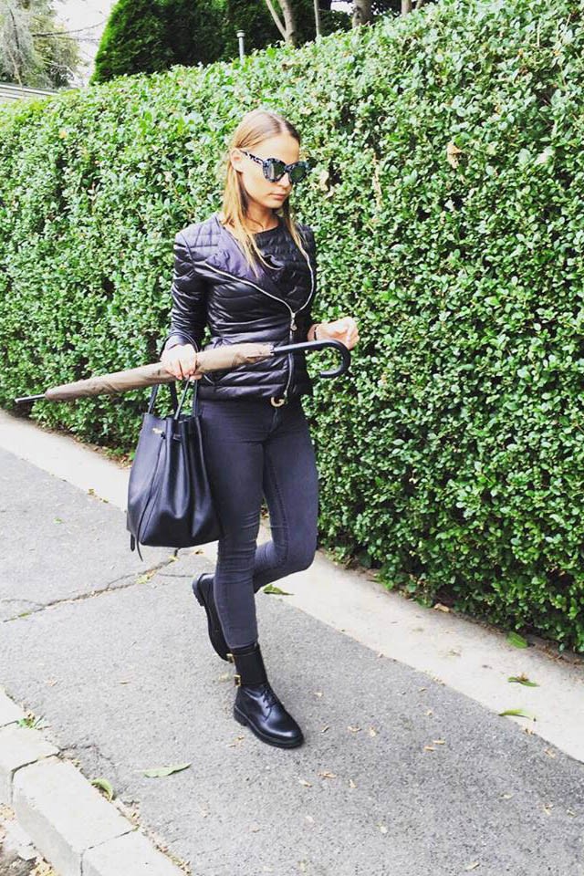 Bakancs és esernyő, kezdjük el a keddi napot!