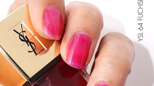 A nyár legújabb trendje: zseléhatású körmök!