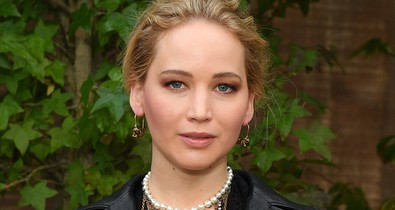 Jennifer Lawrence eszméletlenül vagány Párizsban
