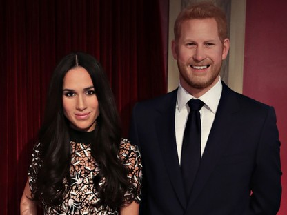 Harry herceg és Meghan Markle már viaszbábuként sem állhatnak a királyi család tagjai mellett 