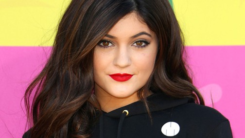 Kylie Jenner 11 milliót költött plasztikai műtétre!