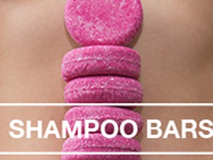 Pornográfia és narancsbőr: betiltották, de ünneplik a Lush meztelenkedős kampányát