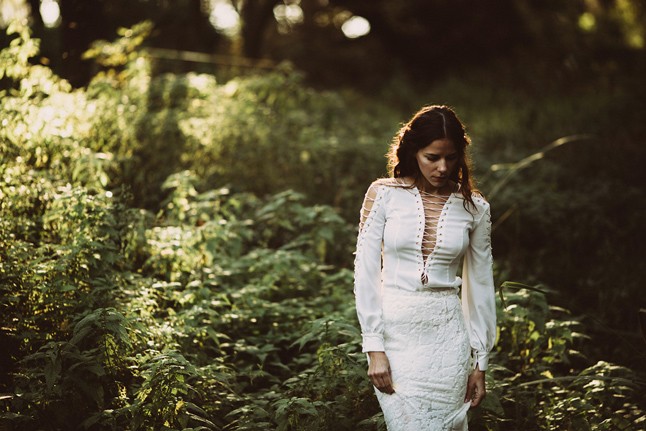 A tündérmesék menyasszonyai elevenednek meg Nora Sarman Wilderness kollekciójában