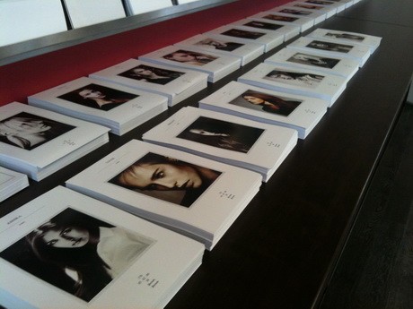 Ezeket a kártyákat viszik magukkal a lányok a castingokra