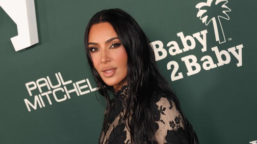 Te észreveszed, mi nem stimmel Kim Kardashian fotóján?