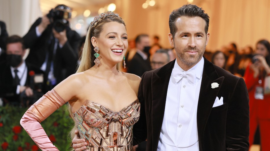 Blake Lively és Ryan Reynolds a 2022-es MET gálán