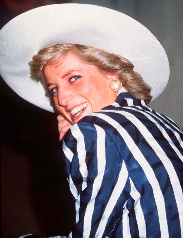 Diana hercegné ikonikus ruhái döbbenetes összegért keltek el egy árverésen